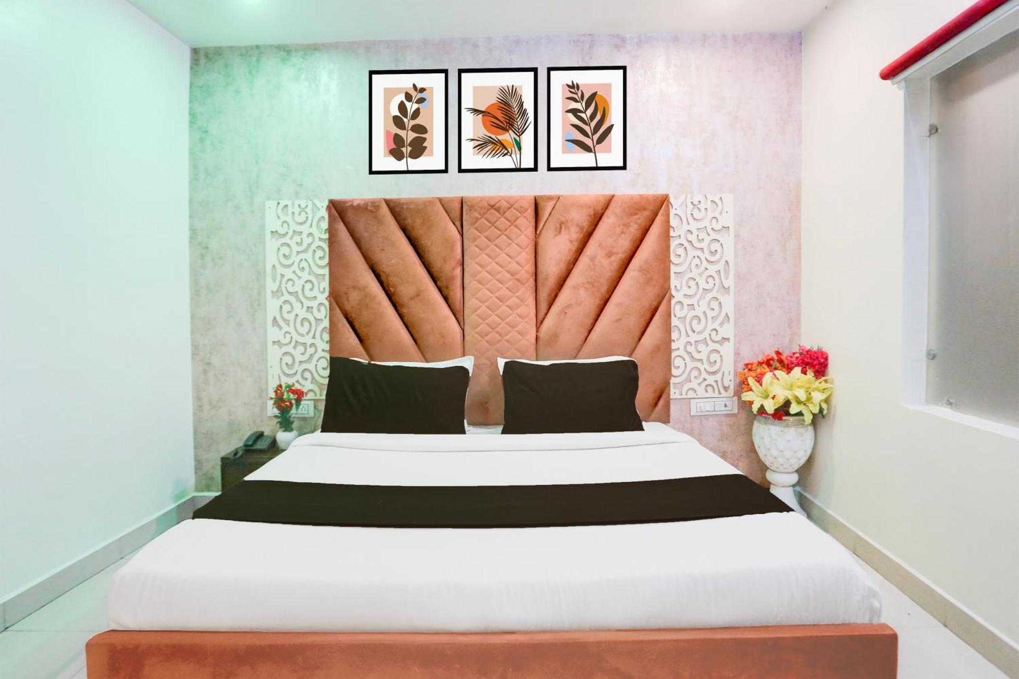 Super Collection O Roop Vihar Rohtak Formerly Hotel Maha المظهر الخارجي الصورة